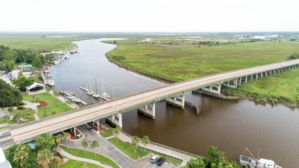 Darien Dockside Inn Ngoại thất bức ảnh