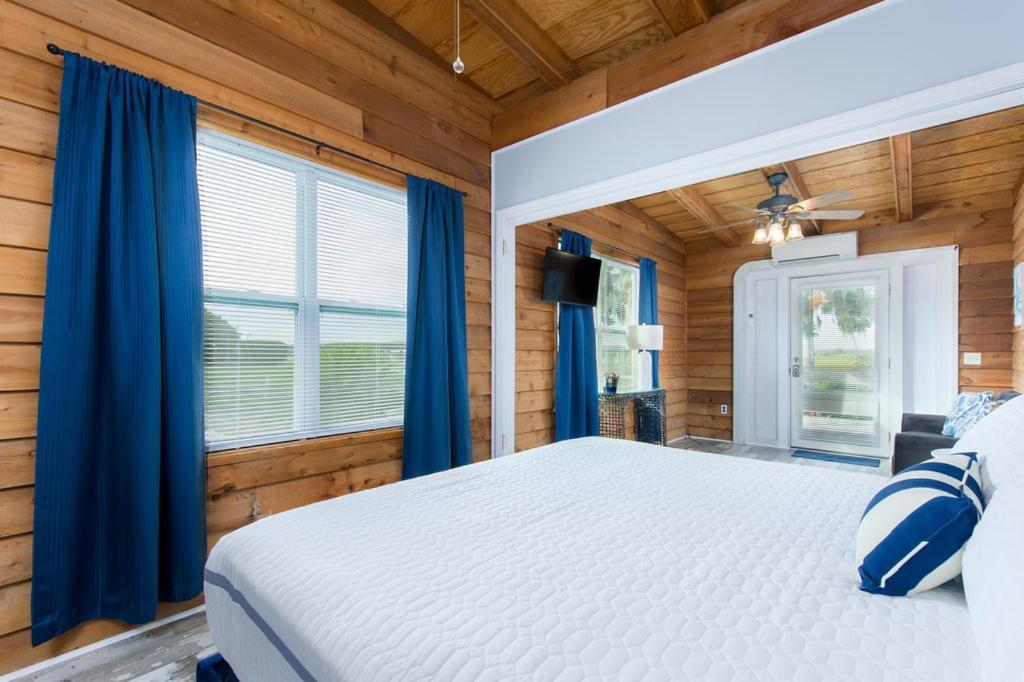 Darien Dockside Inn Ngoại thất bức ảnh